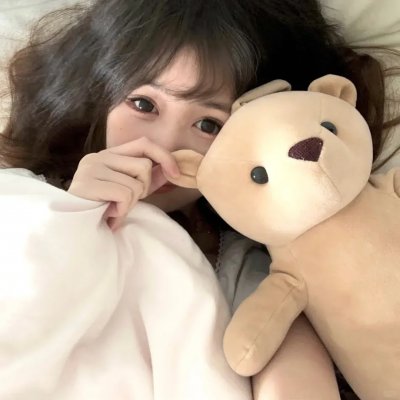 人浮于爱海报