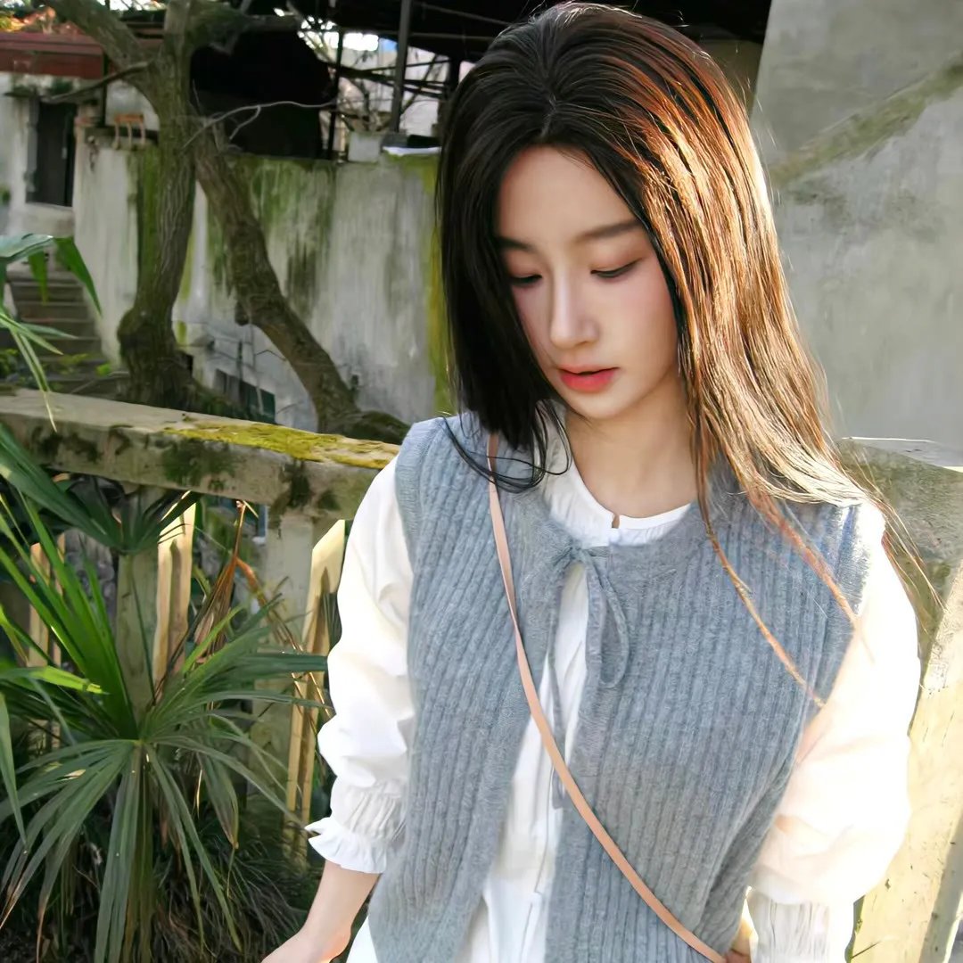 成为星星的少女海报